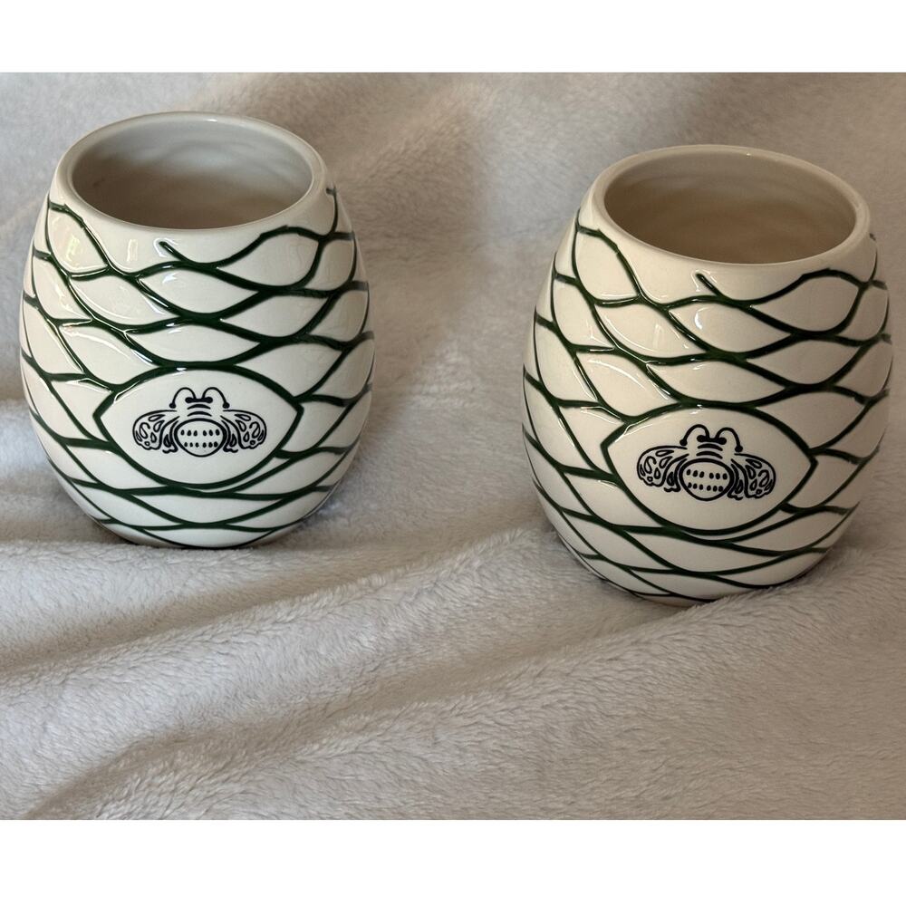 VTG Patrón Tequila Ceramic Agave Piña Tiki Mugs (Set of 2) - Picture 8 of 8